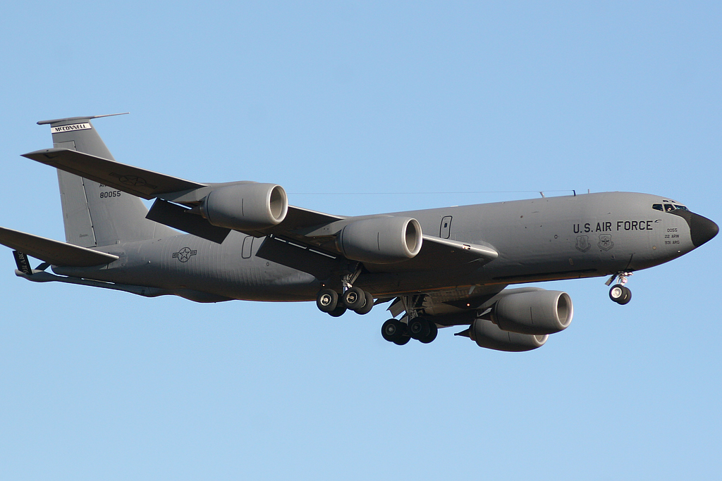 Boeing_KC-135_Stratotanker_Pennsylvania_ANG_80055_(6534285405).jpg
