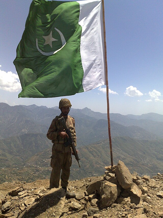 640px-Raising_the_flag_in_Swat_-_Flickr_-_Al_Jazeera_English.jpg