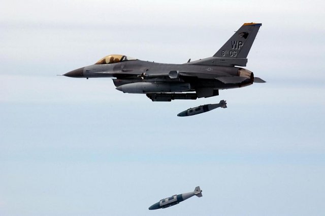 f-16_jdam_1570789818 - Copy.jpg