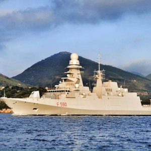 Italian Navy Frigate Carlo Bergamini F590.jpg