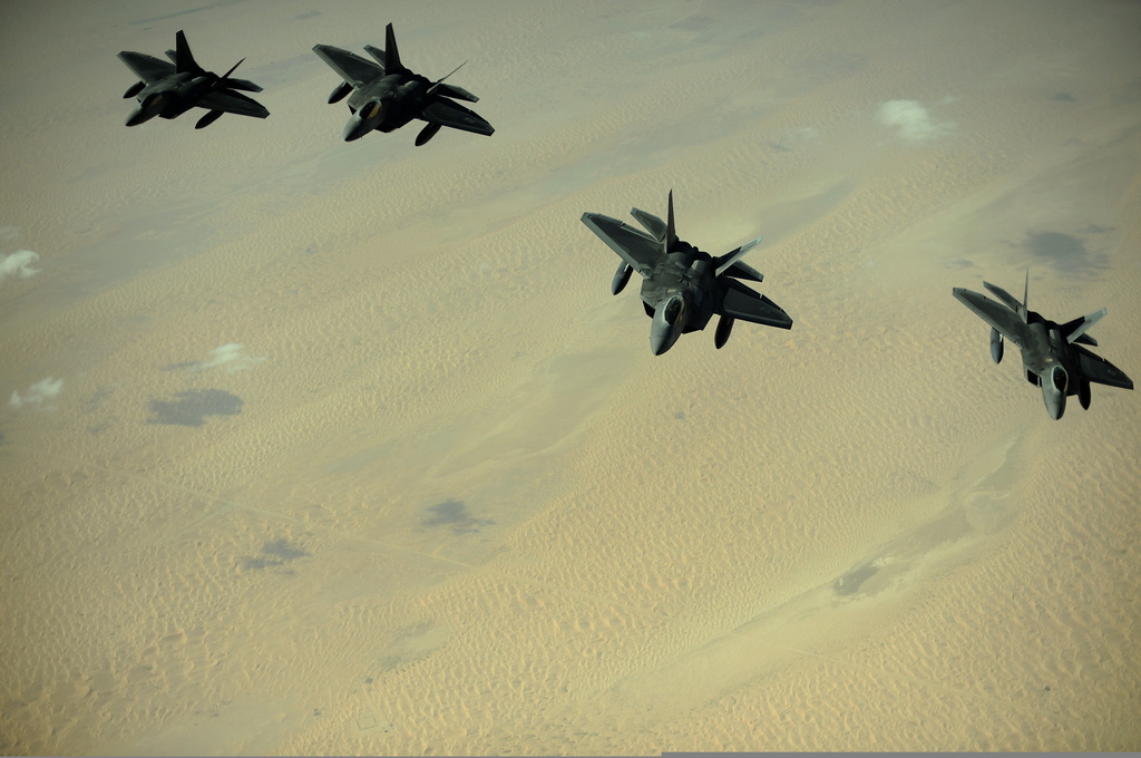 F22 in UAE.jpg