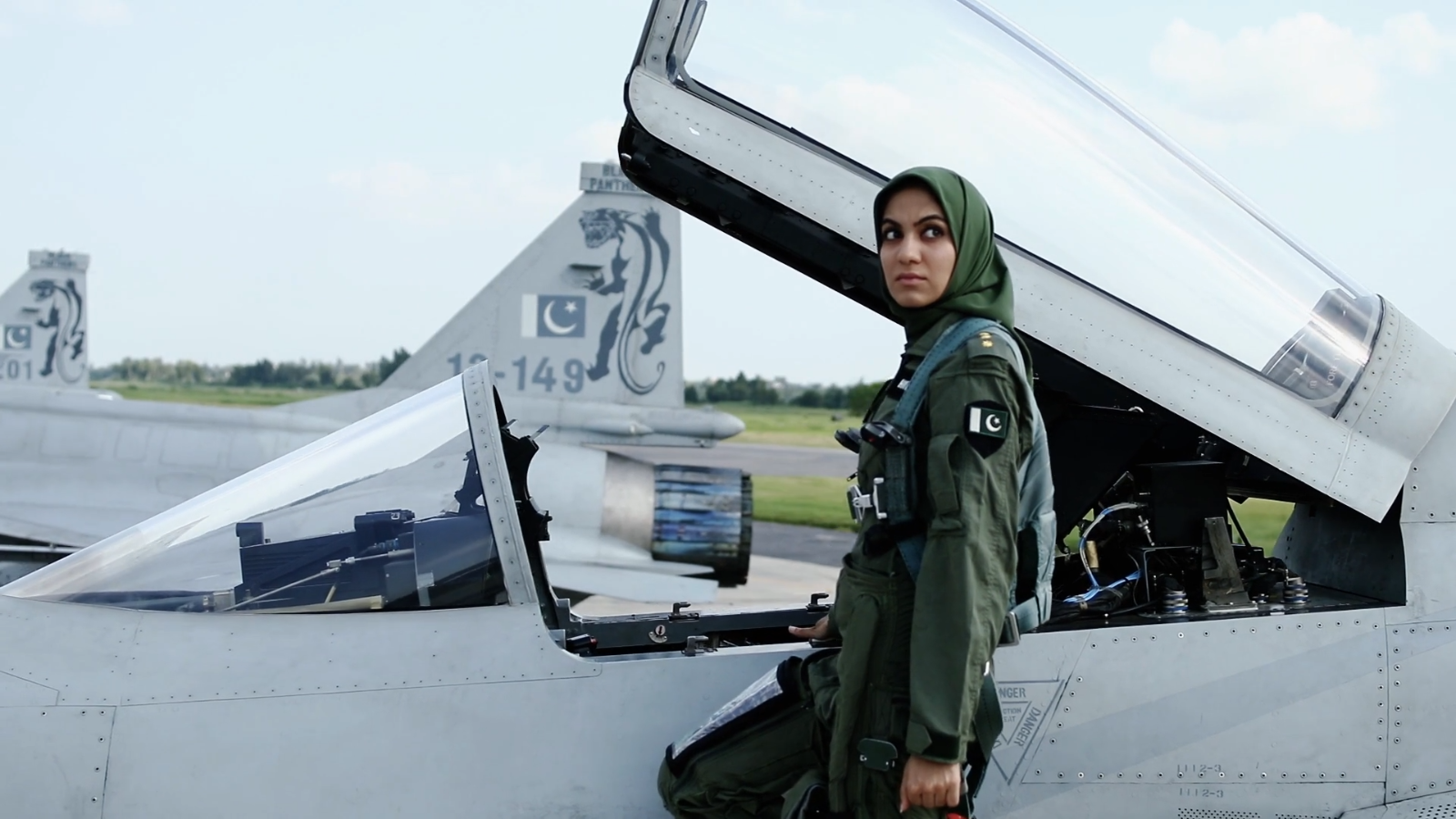 PAF Flying off / 1st Lt JFT Cockpit.png