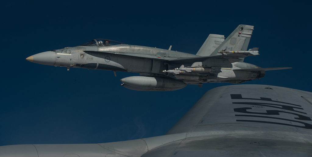 RCAF-Hornet-3.jpg