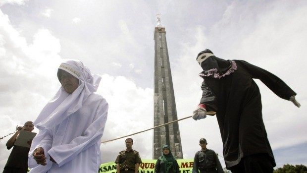 Sharia_Law-e1423659103112.jpg