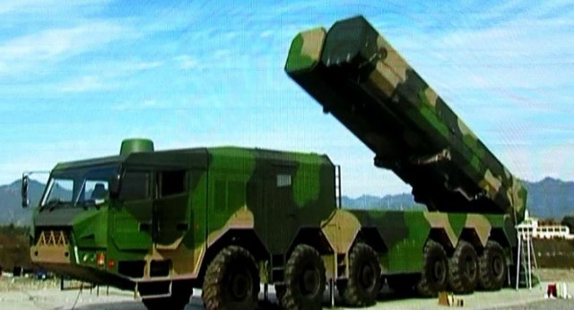 New_mistery_12x12_Transporter_Erector_Launcher_unveiled_in_China_640_002.jpg