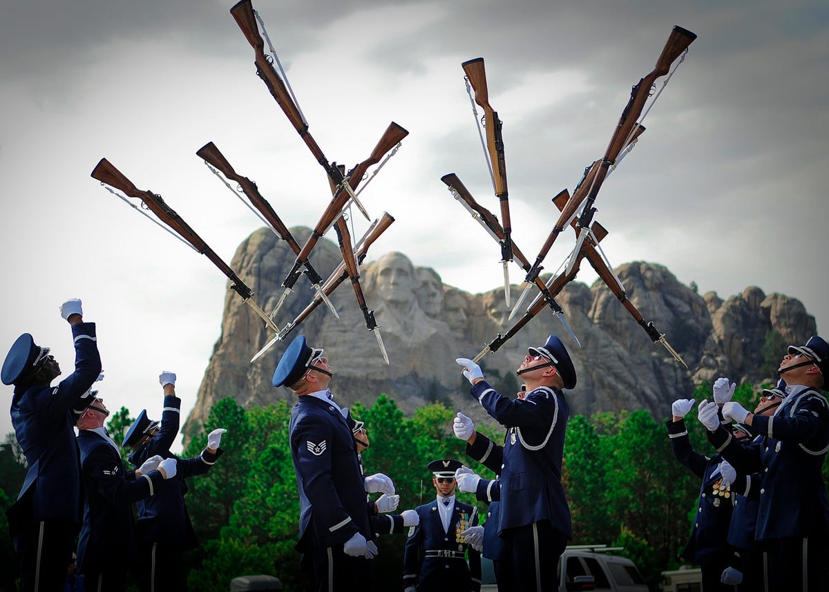the-us-air-force-honor-guard-drill-team-performs-at-mount-rushmore-between-the-rise-of-isis-and-fears-of-russian-aggression-in-eastern-europe-2014-presented-the-us-air-force-with-a-range-of-challenges-that-it-continues-to-try-to-meet-head-on.jpg