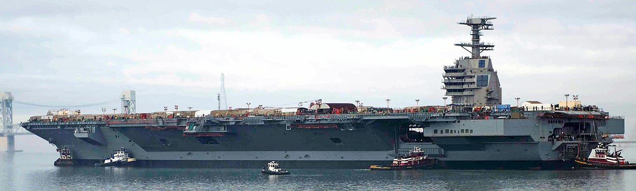 1280px-USS_Gerald_R._Ford_%28CVN-78%29_on_the_James_River_in_2013.JPG