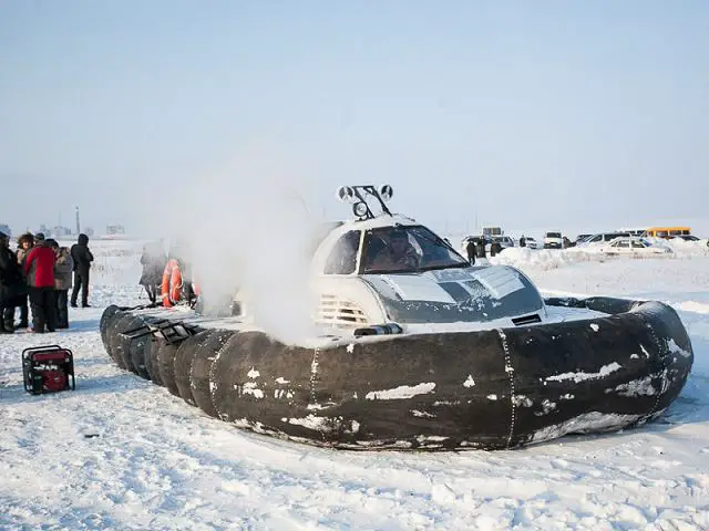 Russia_has_developed_a_full_range_of_military_equipment_for_the_Arctic_Region_Corsair_amphibious_vehicle_640_001.jpg