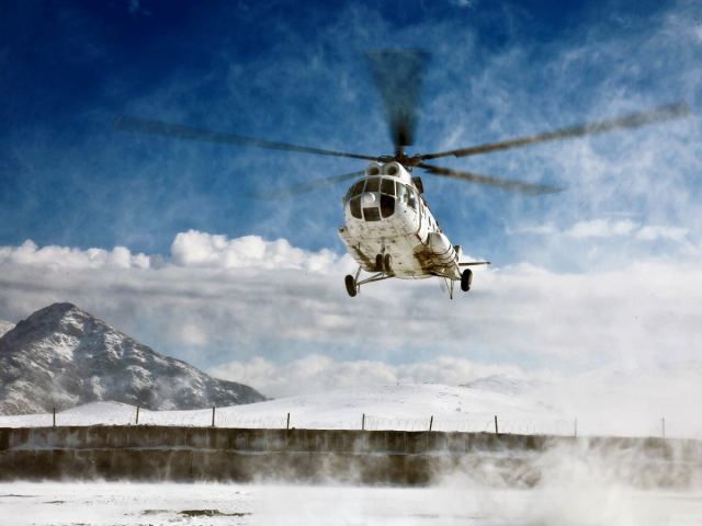 Russia_has_developed_a_full_range_of_military_equipment_for_the_Arctic_Region_MI-8AMTSH-VA_helicopter_640_001.jpg