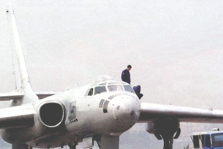 H-6U-Badger-Nose-1.jpg