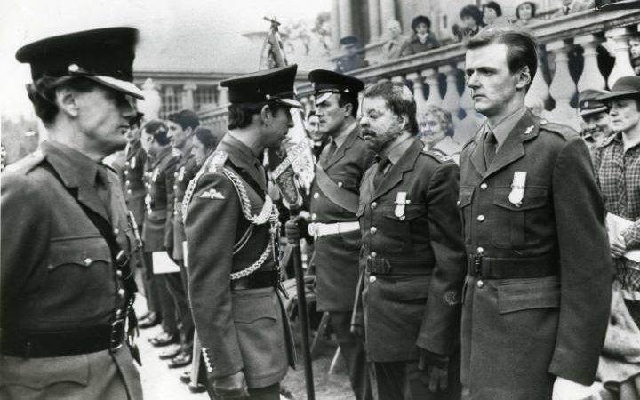 102494467_Prince_Charles_talking_to_Guardsman_Simon_Westonof_the_Welsh_Guards_during_a_ceremony_on_t-large_trans++3480UNUU8UfSxDSaY1n7MHg3Ouow98s8W0eJJv1ZTcU.jpg