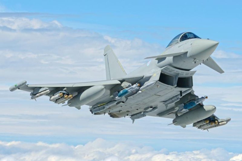 Britains-Royal-Air-Force-tests-miniature-missile-decoys-on-Typhoon-jets.jpg