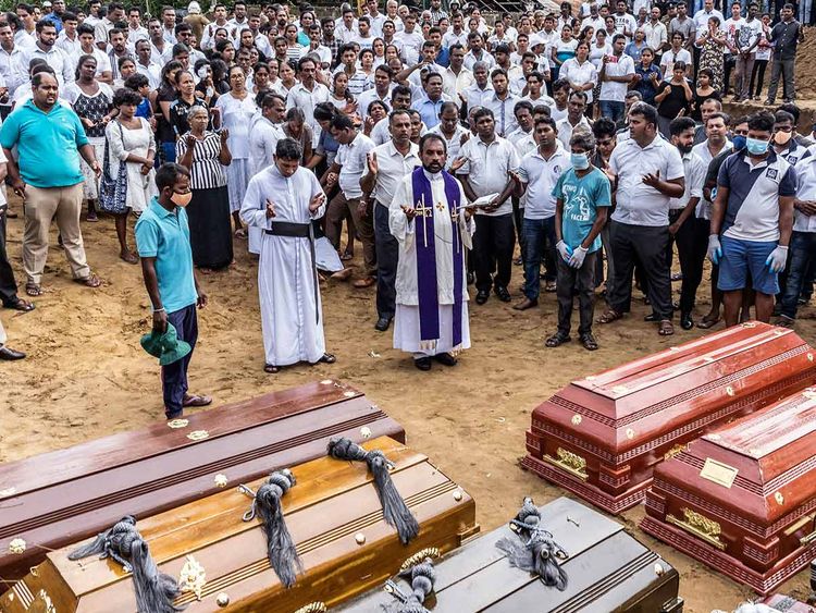Sri Lanka mass burial
