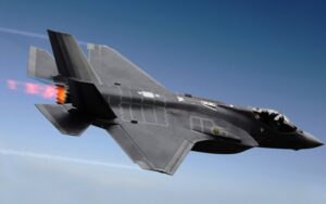 F-35-with-engine-flaming-300x188.jpg