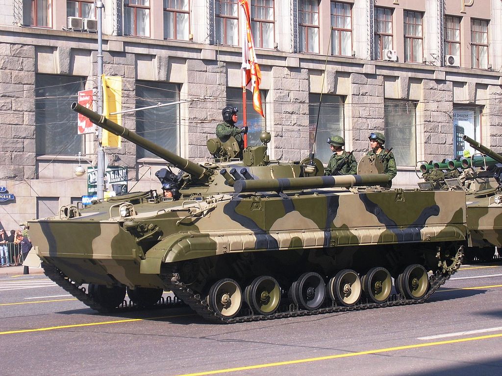 1024px-2008_Moscow_May_Parade_Rehearsal_-_BMP-3.JPG